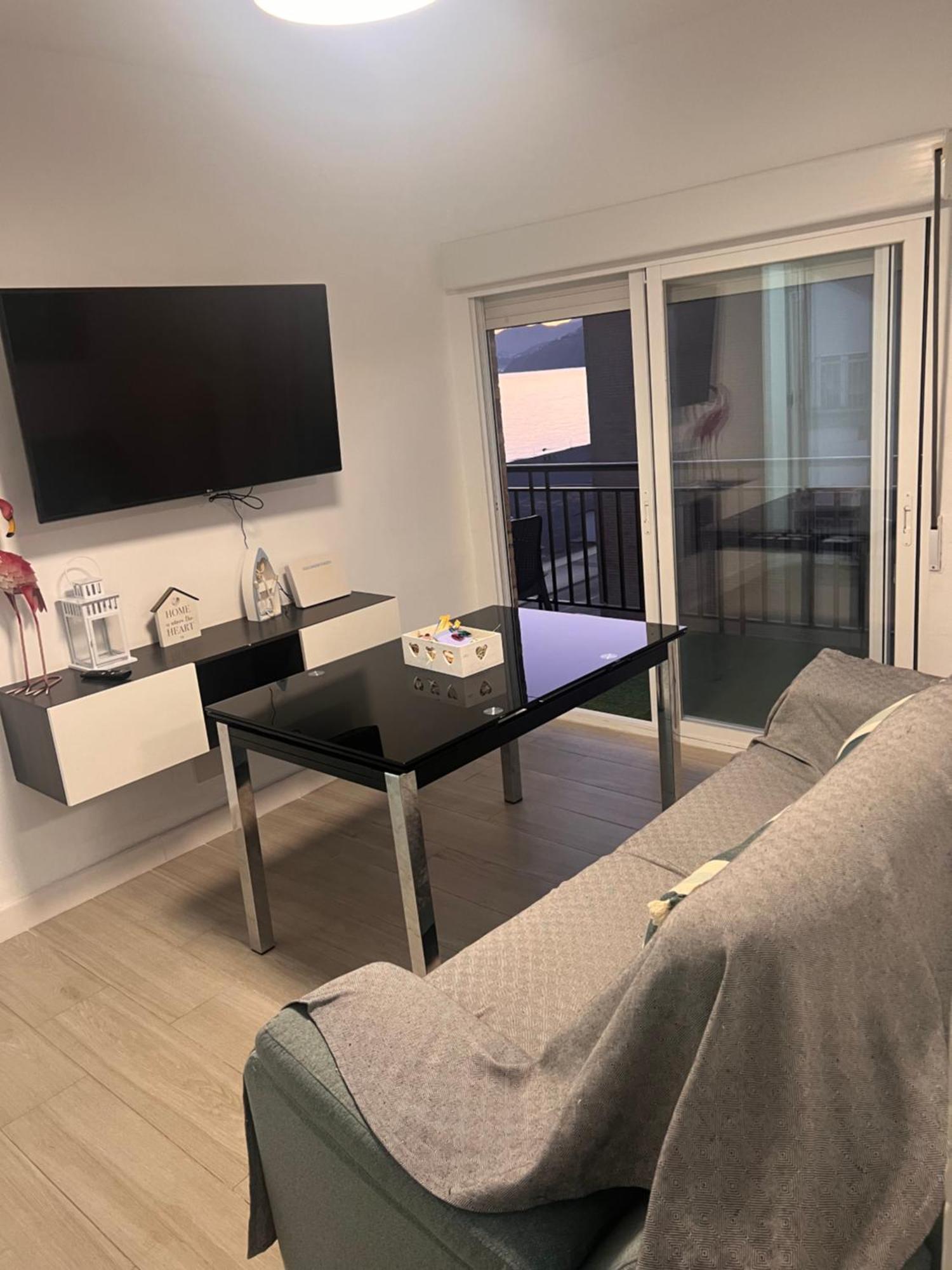 Apartamento En Primera Linea De Playa サロブレーニャ エクステリア 写真